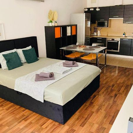 Corvin Boutique Apartment Parking In The Plaza Budapešť Exteriér fotografie