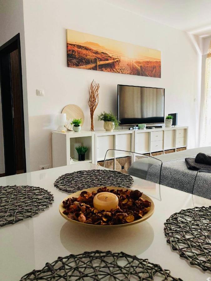 Corvin Boutique Apartment Parking In The Plaza Budapešť Exteriér fotografie